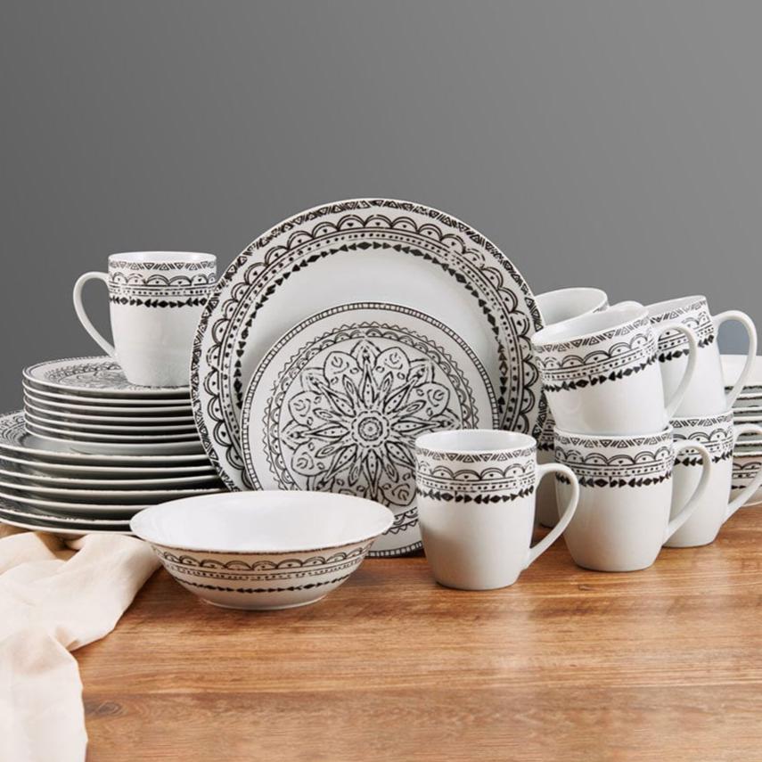 Dinnerware Set