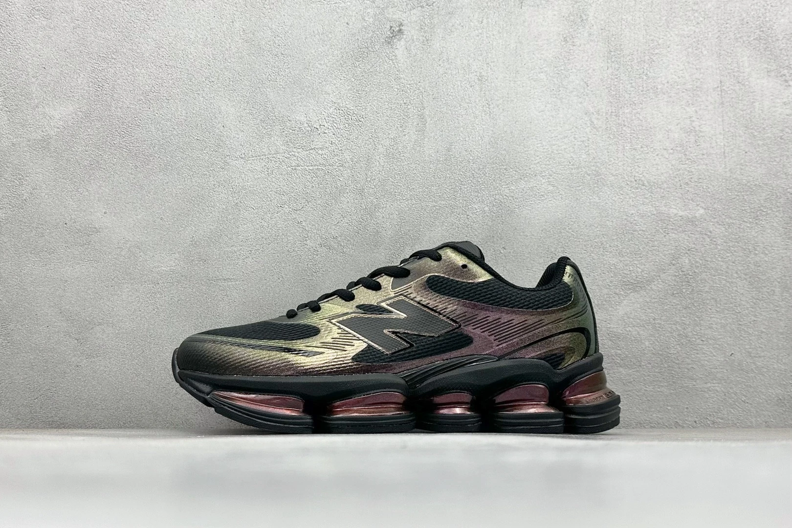 New Balance&#039;s NB2000