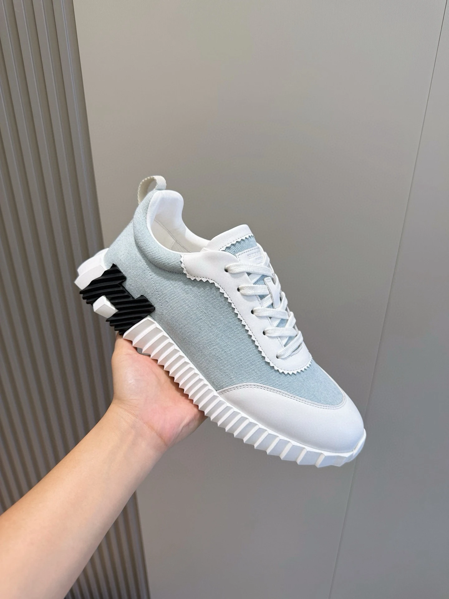 Hermès Bouning Men&#039;s Sneakers - Cowhide Midsole