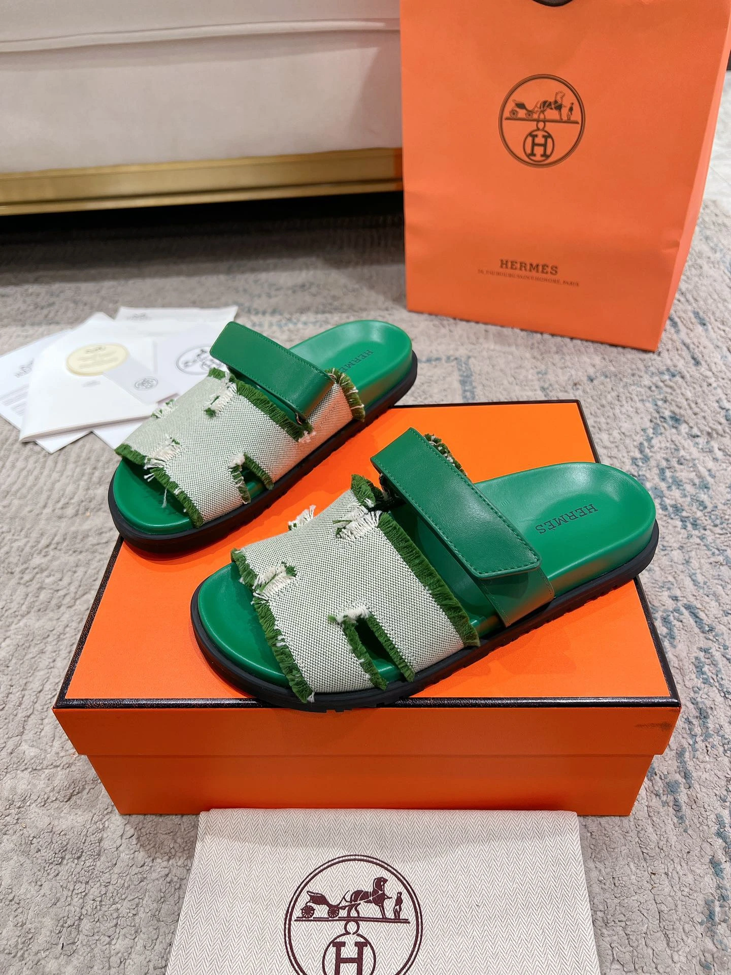 2023ss ??Herme*??Chypre's popular Erjiu slippers collection
