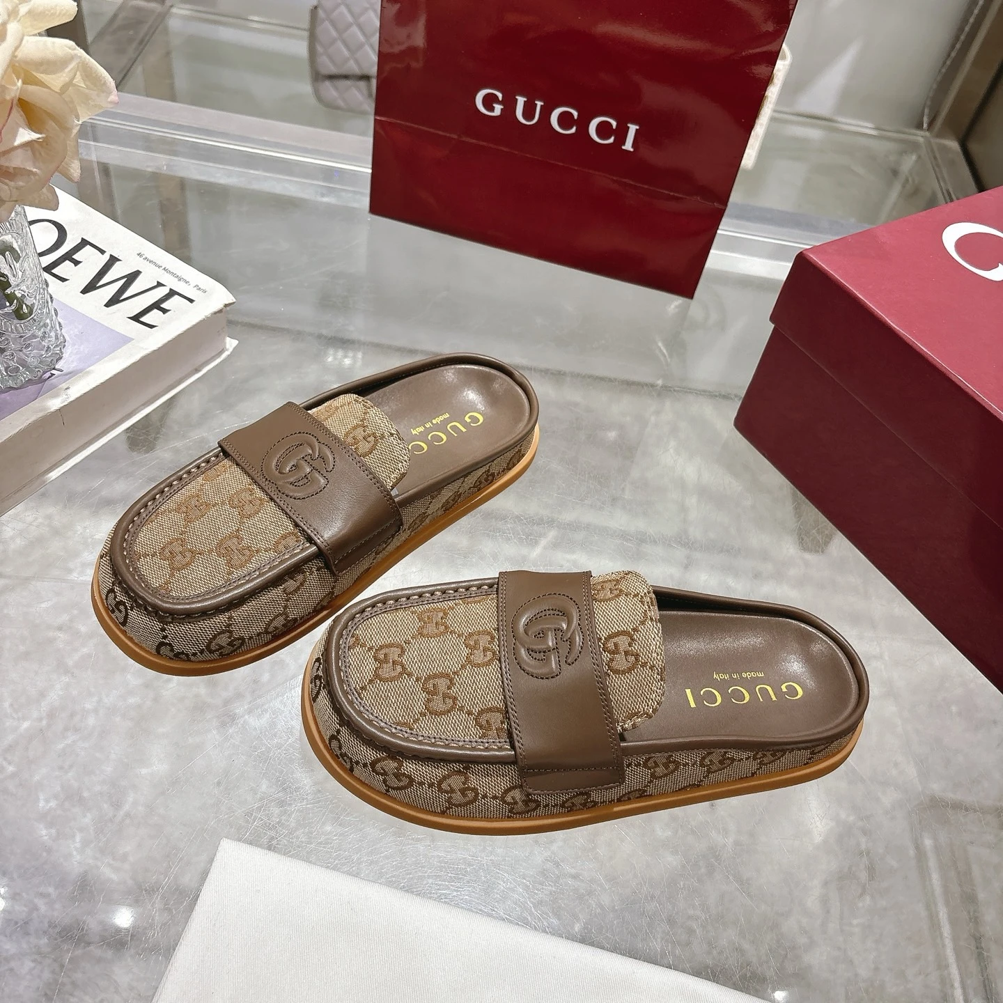 Women's Double G Logo Mule Closed-Toe Slipper